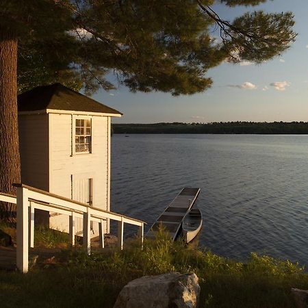 Wolf Cove Inn Poland المظهر الخارجي الصورة