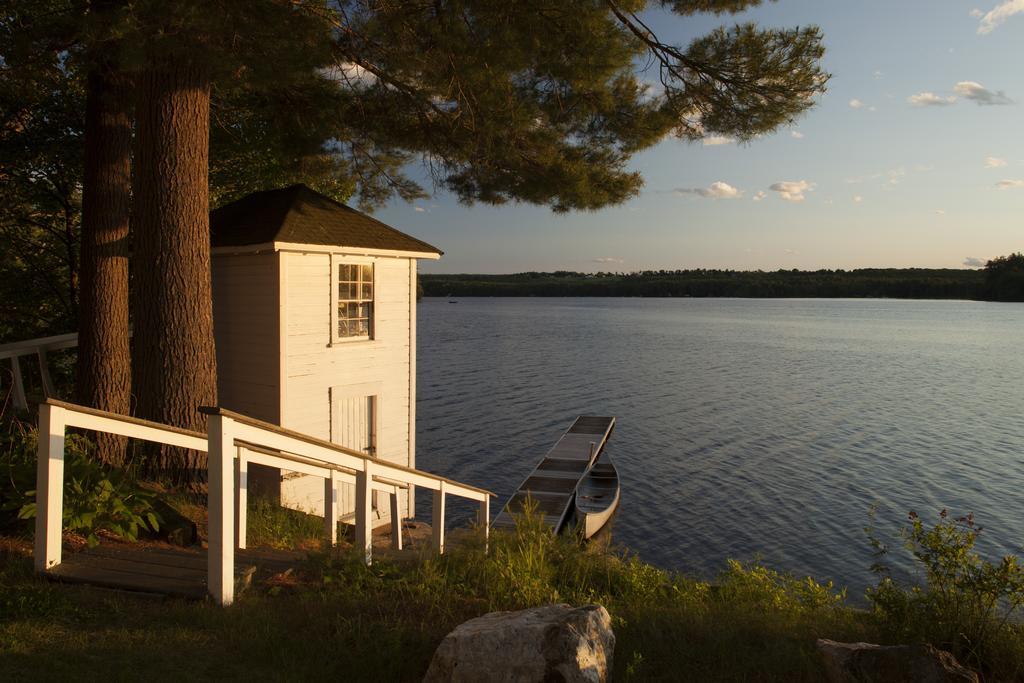 Wolf Cove Inn Poland المظهر الخارجي الصورة