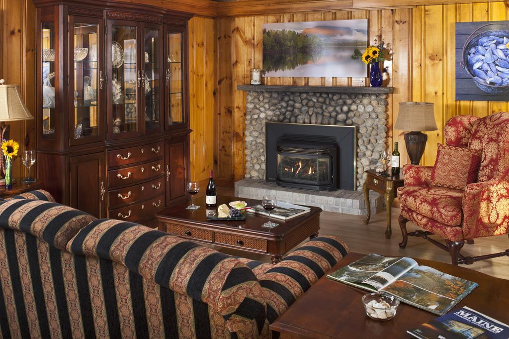Wolf Cove Inn Poland المظهر الخارجي الصورة