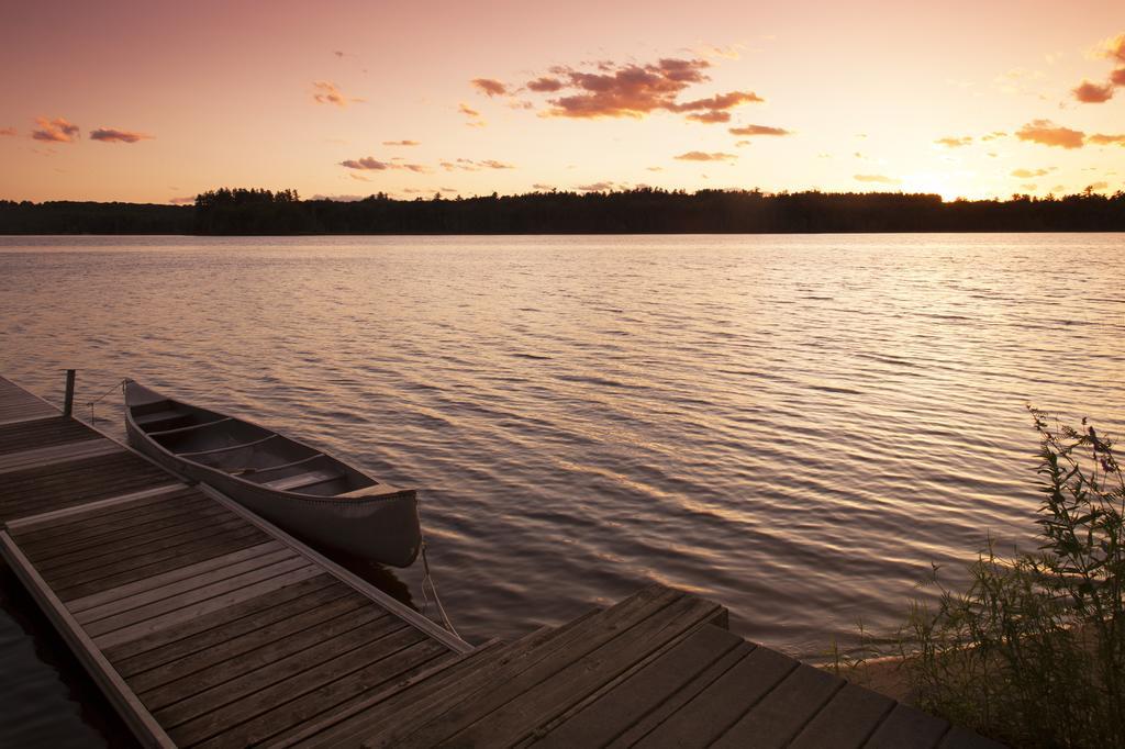 Wolf Cove Inn Poland المظهر الخارجي الصورة